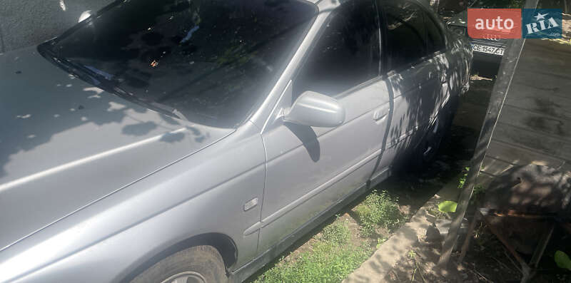 Седан Honda Accord 2000 в Черновцах