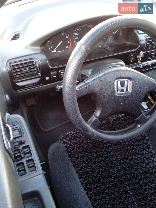Седан Honda Accord 1993 в Южноукраинске