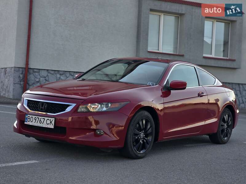 Купе Honda Accord 2010 в Тернополе