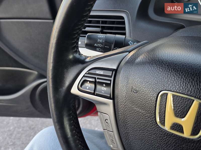 Купе Honda Accord 2010 в Тернополе