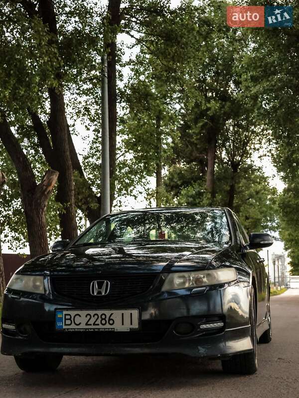 Седан Honda Accord 2006 в Коростене