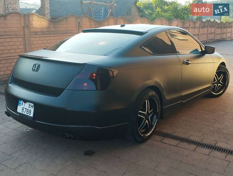 Купе Honda Accord 2008 в Калуше