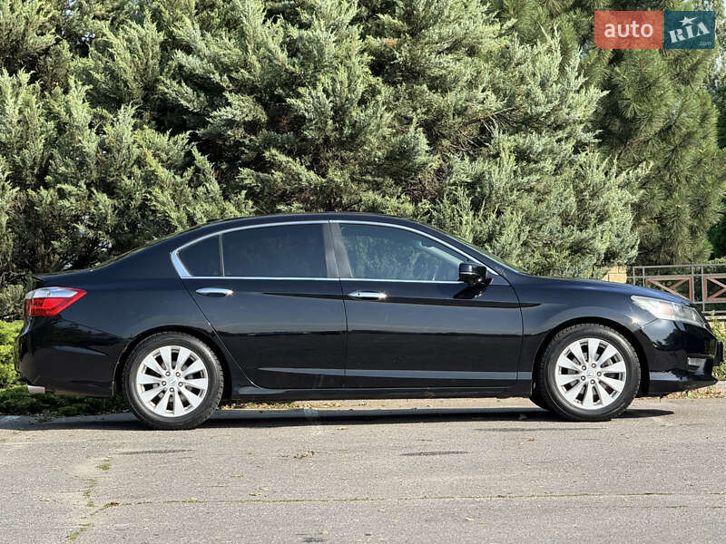 Седан Honda Accord 2015 в Харькове
