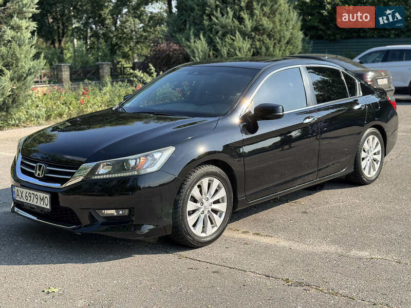 Седан Honda Accord 2015 в Харькове