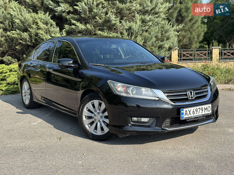 Седан Honda Accord 2015 в Харькове