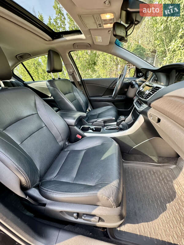Седан Honda Accord 2015 в Харькове