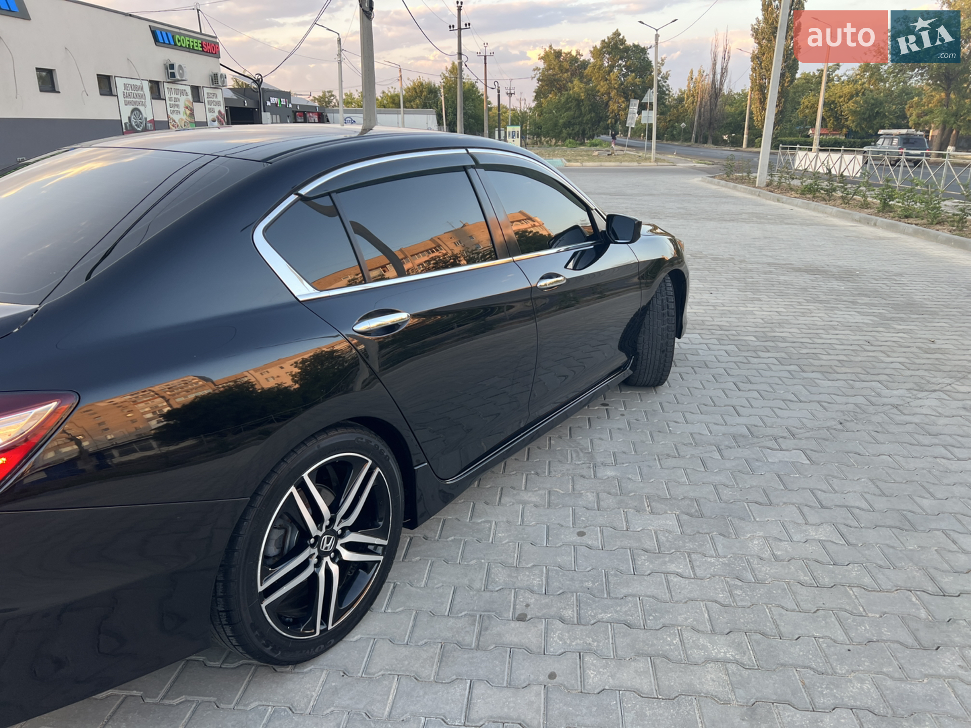 2017 Honda Accord - мініатюра 6