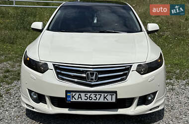 Седан Honda Accord 2008 в Чернівцях