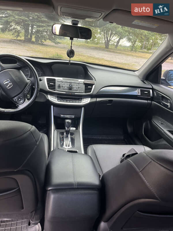 Седан Honda Accord 2014 в Харкові фото 14 Седан Honda Accord 2014 в Харкові