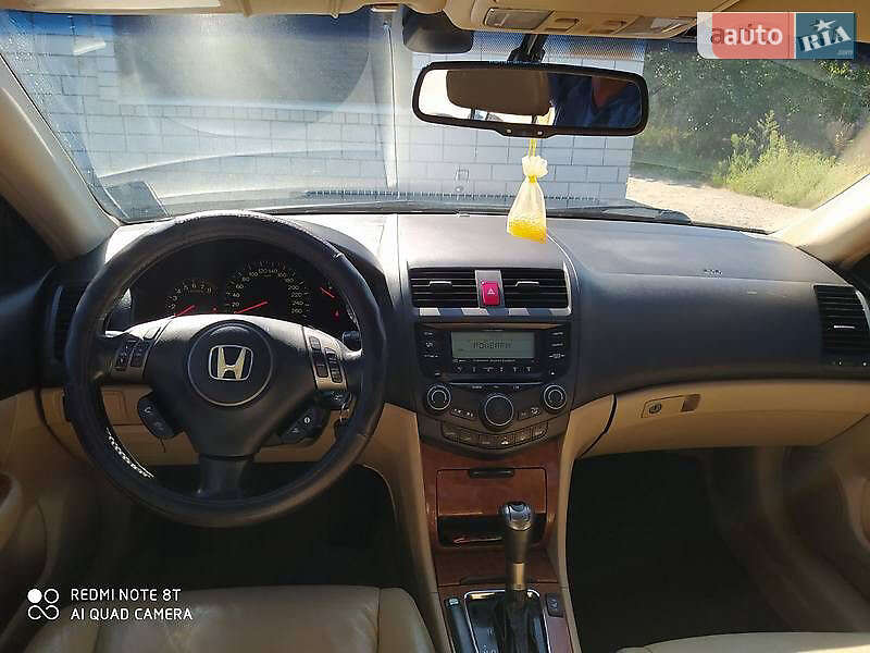 Седан Honda Accord 2006 в Киеве
