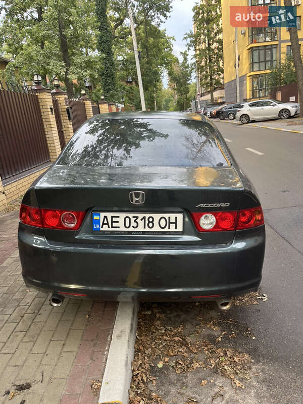 Седан Honda Accord 2006 в Киеве