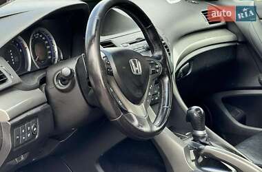 Седан Honda Accord 2009 в 
