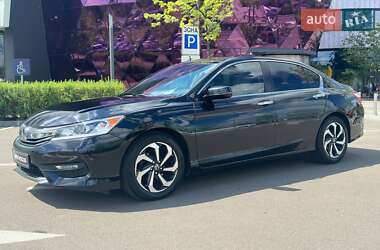 Седан Honda Accord 2017 в 