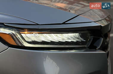 Седан Honda Accord 2022 в 
