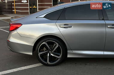 Седан Honda Accord 2022 в 