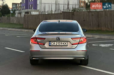Седан Honda Accord 2022 в 