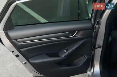 Седан Honda Accord 2022 в 
