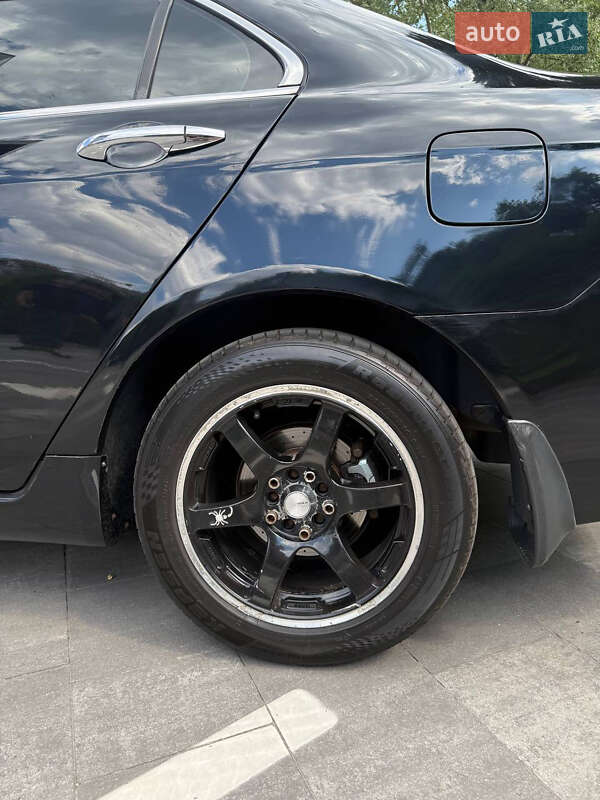 Седан Honda Accord 2003 в Киеве