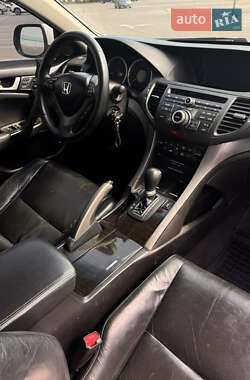 Седан Honda Accord 2008 в 