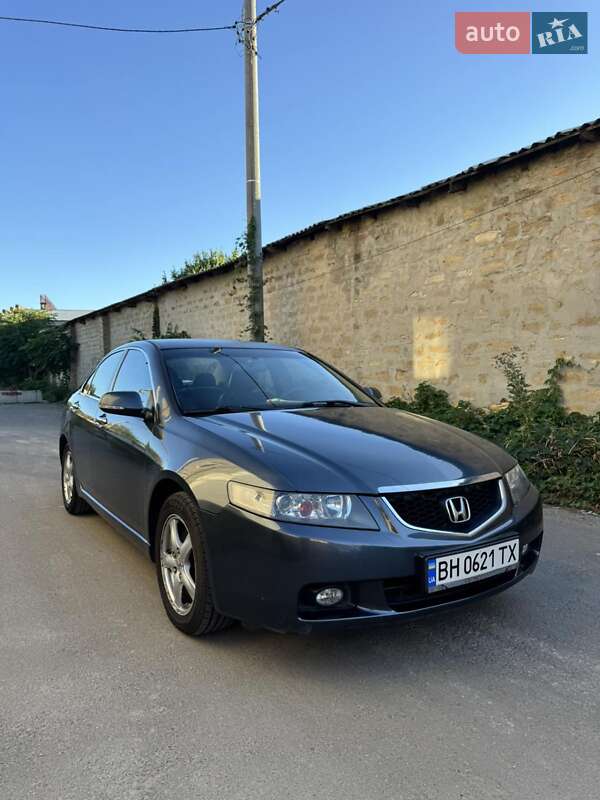 Седан Honda Accord 2004 в Одессе