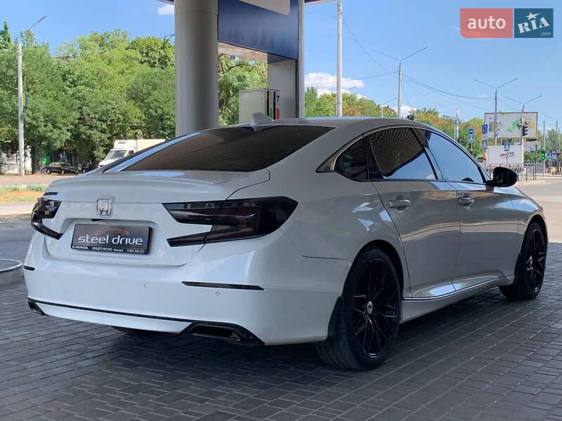 Седан Honda Accord 2019 в Николаеве