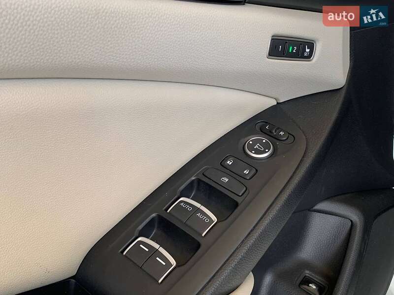 Седан Honda Accord 2019 в Николаеве