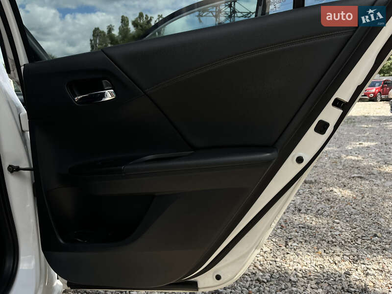 Седан Honda Accord 2013 в Харькове