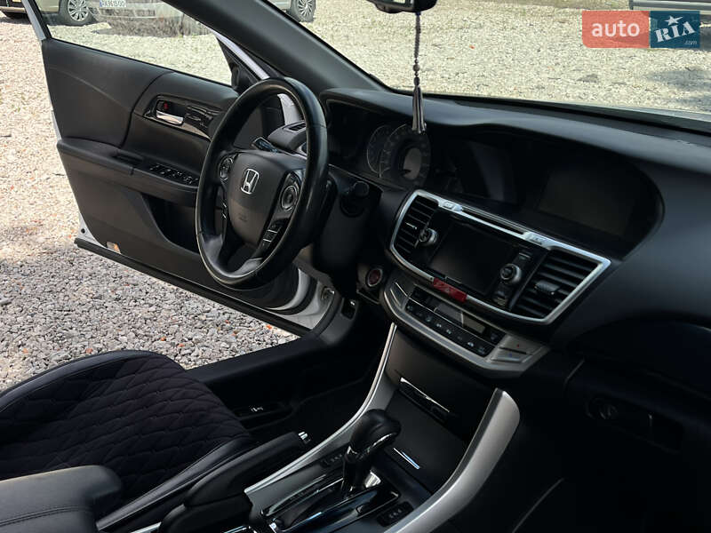 Седан Honda Accord 2013 в Харькове