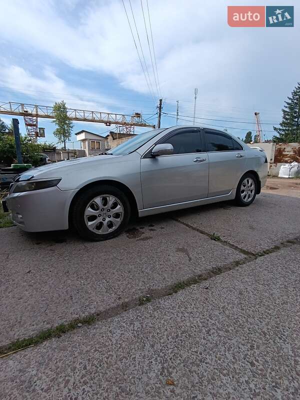 Седан Honda Accord 2004 в Коростышеве