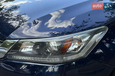 Седан Honda Accord 2015 в 