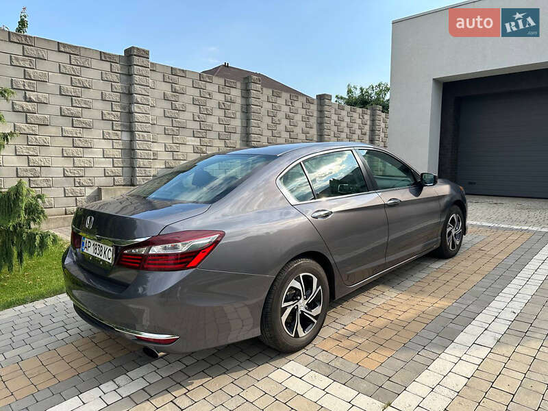 Седан Honda Accord 2017 в Запоріжжі