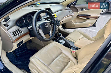 Седан Honda Accord 2009 в 