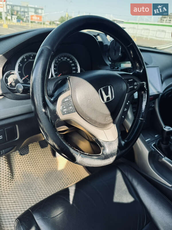 Седан Honda Accord 2010 в Одесі