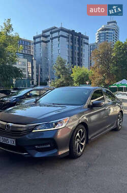 Седан Honda Accord 2017 в Киеве