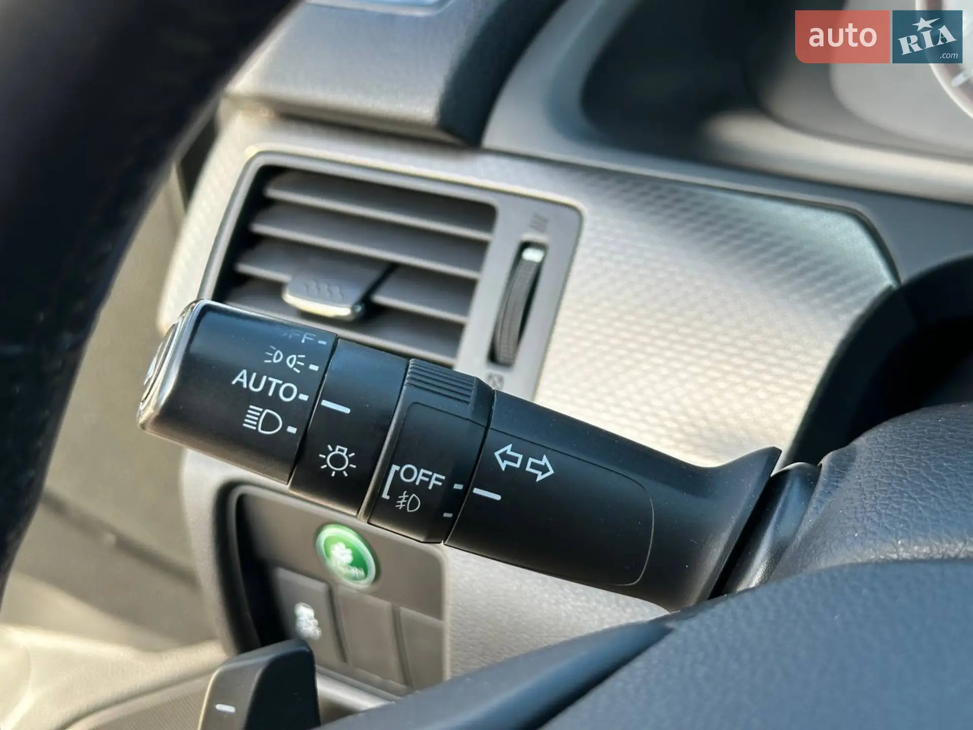 2015 Honda Accord - мініатюра 11