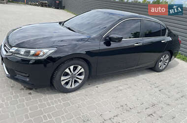 Седан Honda Accord 2015 в Ірпені