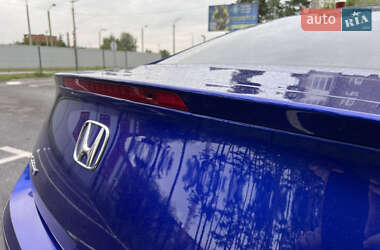 Купе Honda Accord 2012 в 