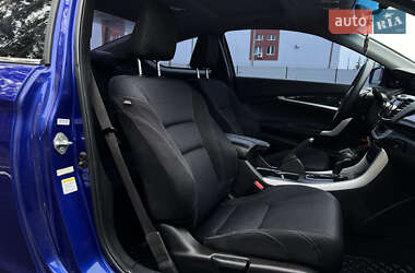 Купе Honda Accord 2012 в 