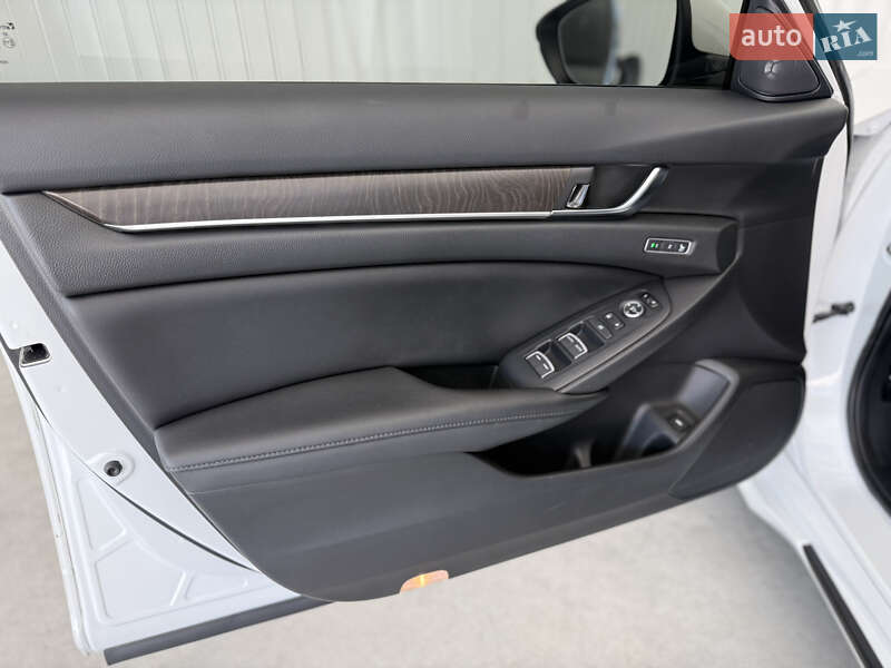 Седан Honda Accord 2019 в Одесі