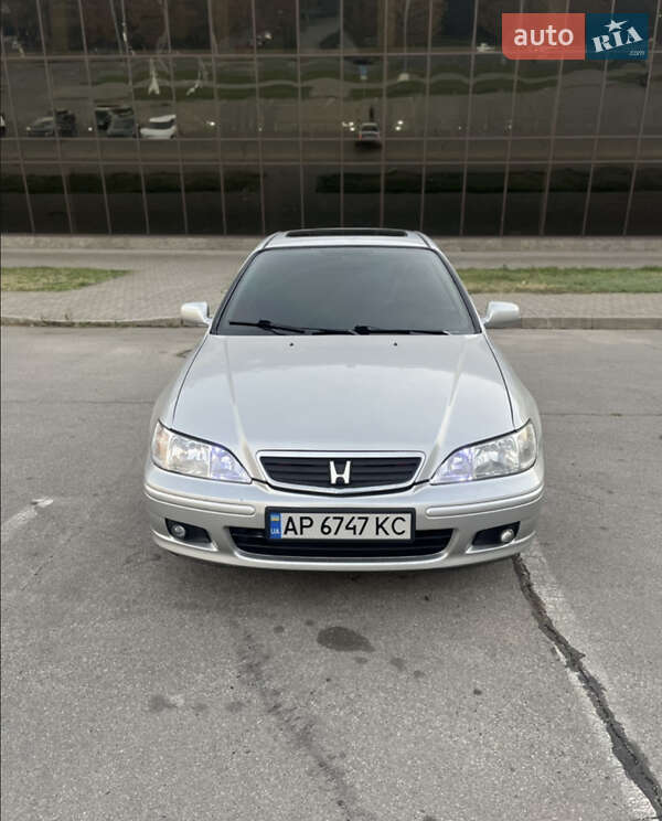 Седан Honda Accord 2000 в Запорожье