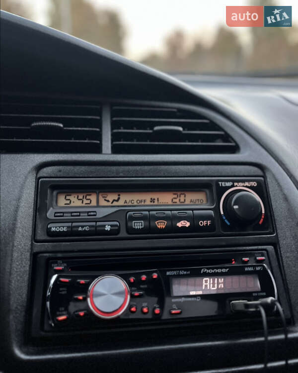 Седан Honda Accord 2000 в Запорожье