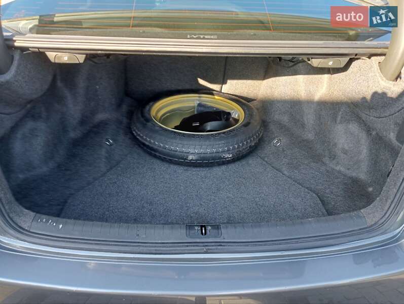 Седан Honda Accord 2008 в Запорожье