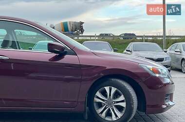 Седан Honda Accord 2013 в 