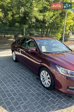 Седан Honda Accord 2015 в Одессе