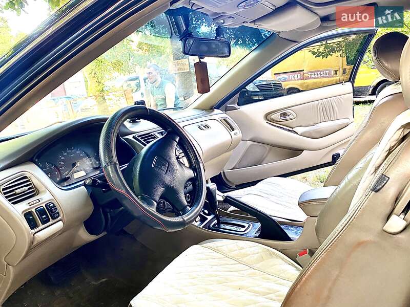Купе Honda Accord 2000 в Києві