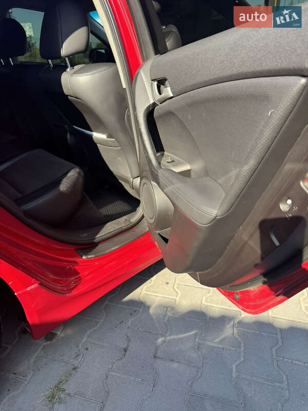 Седан Honda Accord 2010 в Києві