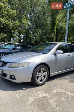 Седан Honda Accord 2005 в Києві