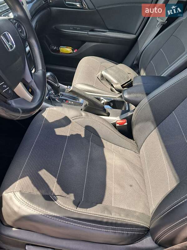 Седан Honda Accord 2013 в Вінниці