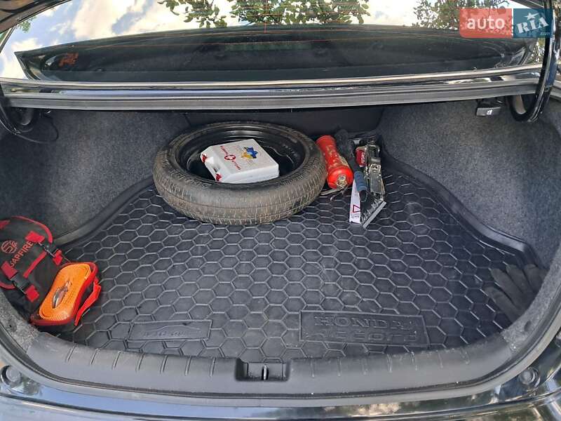 Седан Honda Accord 2013 в Вінниці