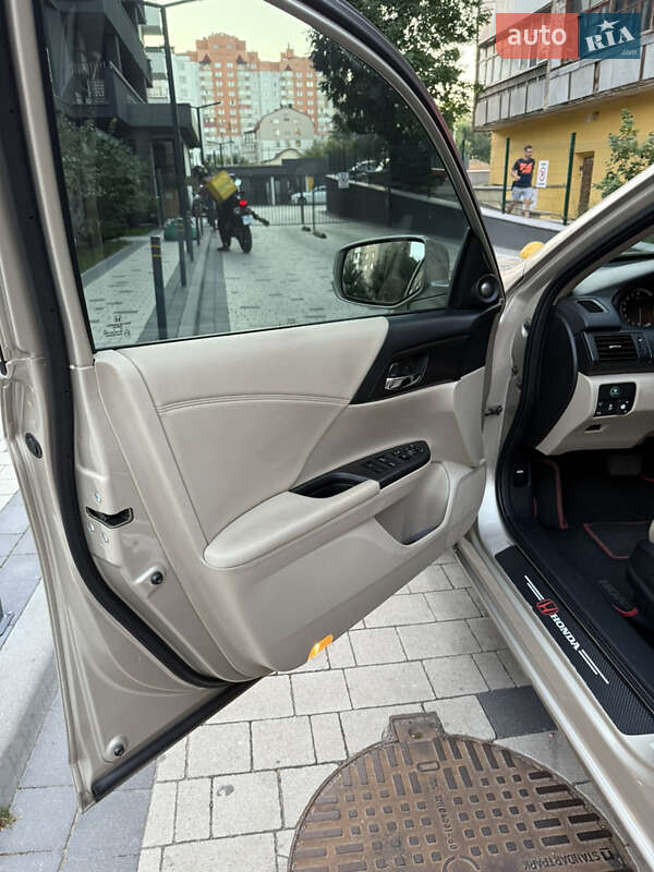 Седан Honda Accord 2013 в Вінниці